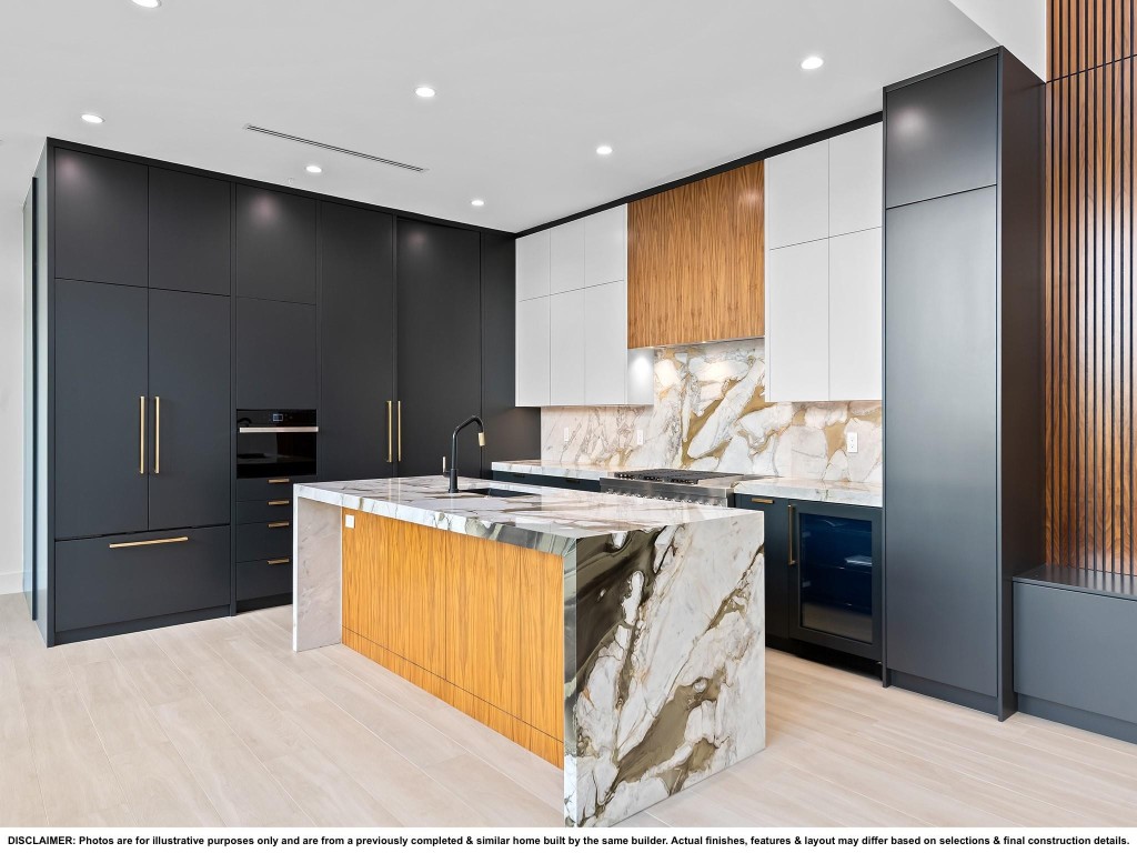 RIO VISTA - Residential