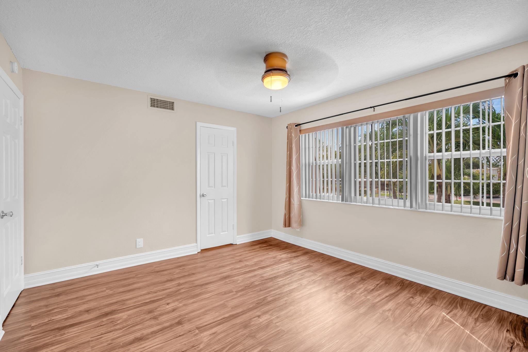 Isla Merita - Residential