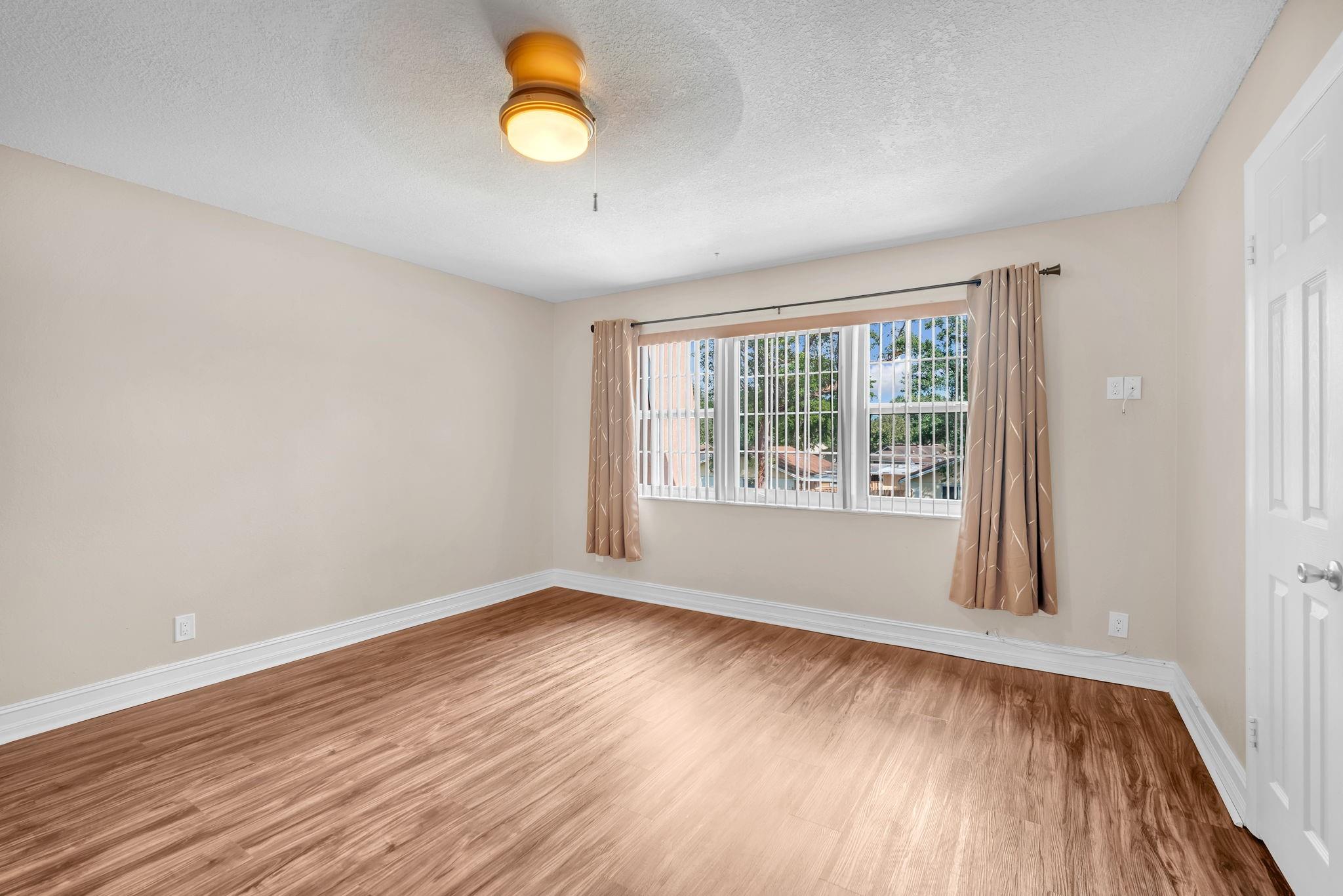 Isla Merita - Residential