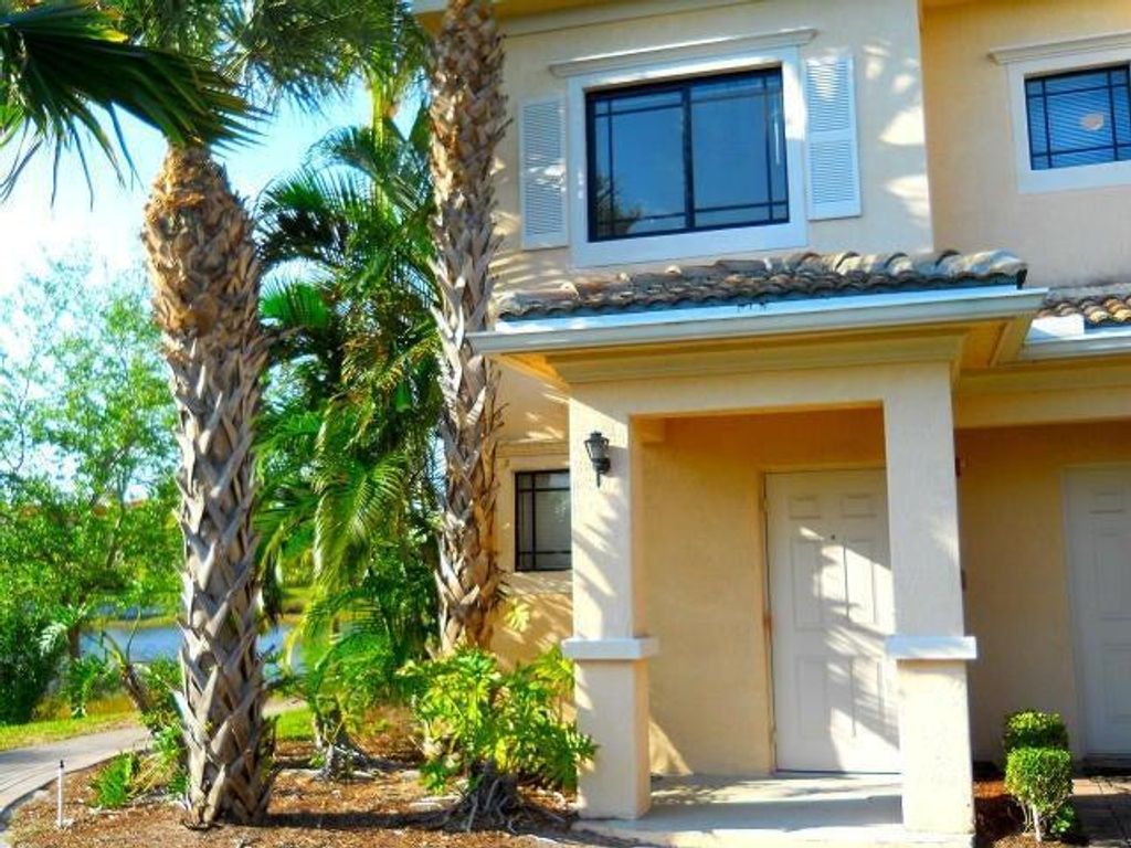 Photo of 2917 Tuscany Court #101, Palm Beach Gardens, FL 33410 (MLS # R10916189)