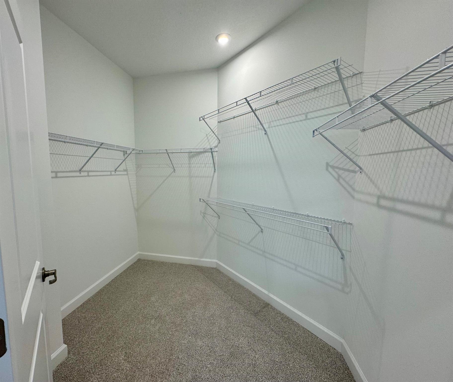 CADENCE PHASE 1 - Residential Lease