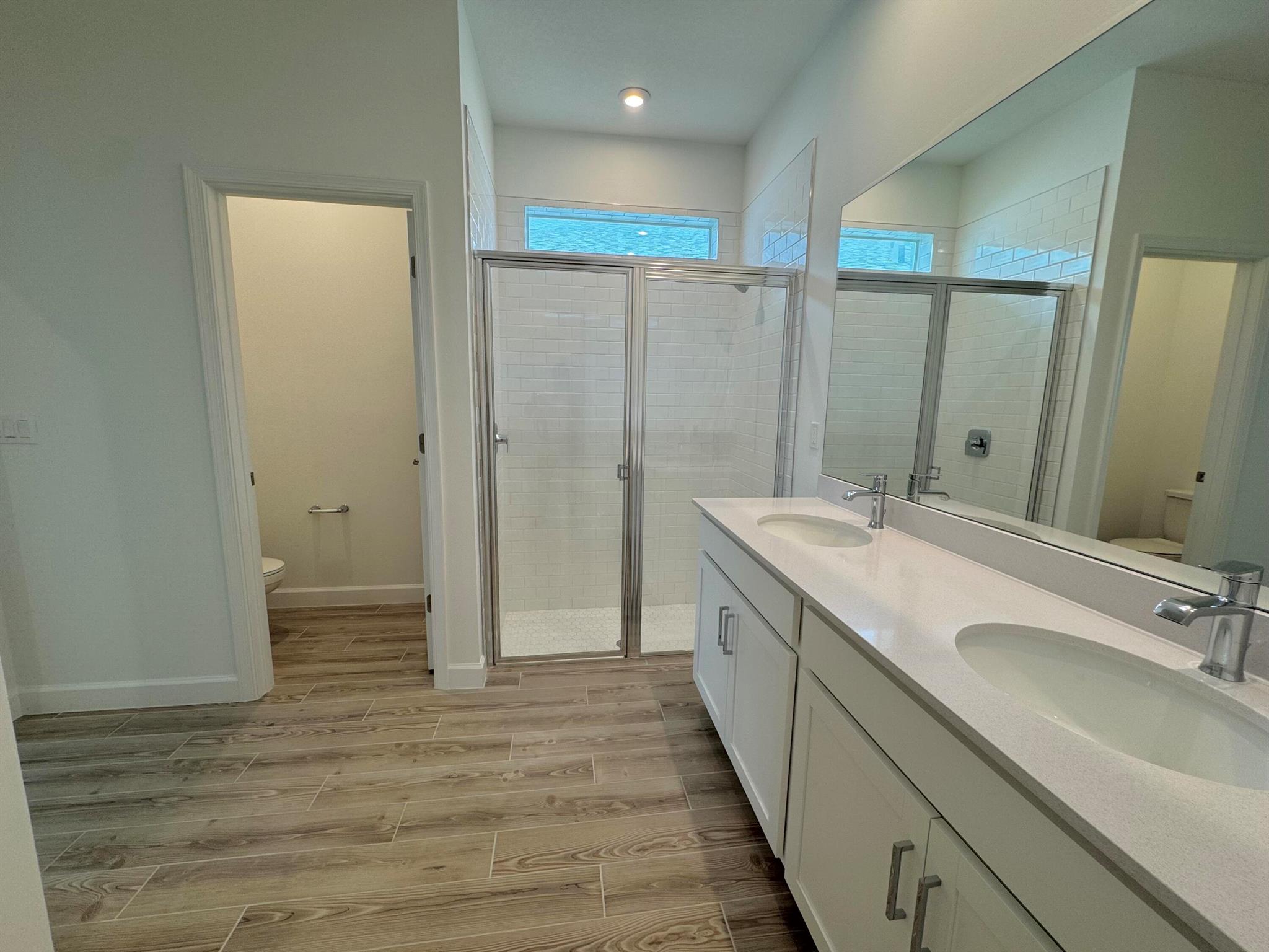 CADENCE PHASE 1 - Residential Lease