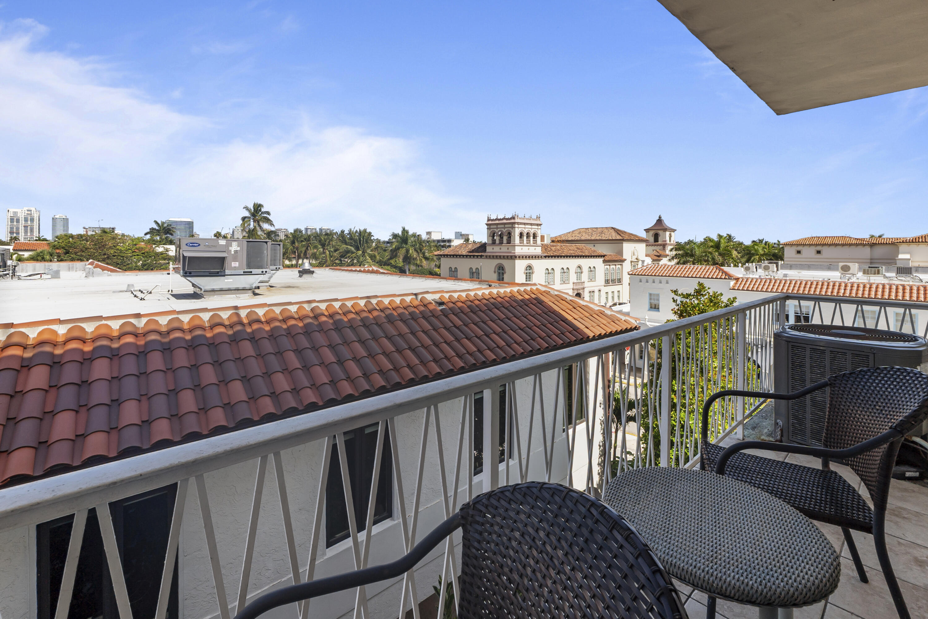 EVERGLADES PLAZA CONDO - Residential