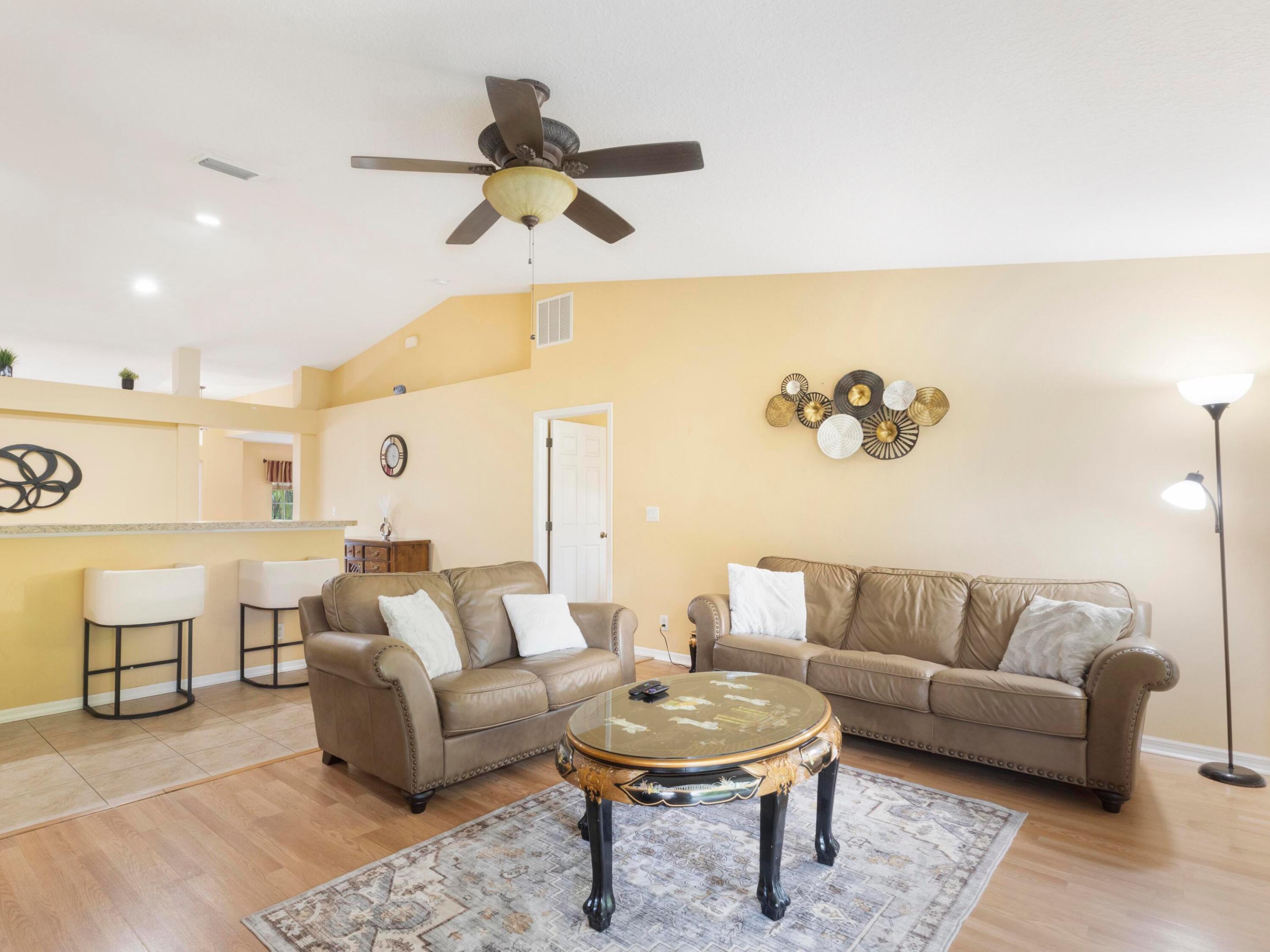 PORT ST LUCIE SECTION 43 - Residential