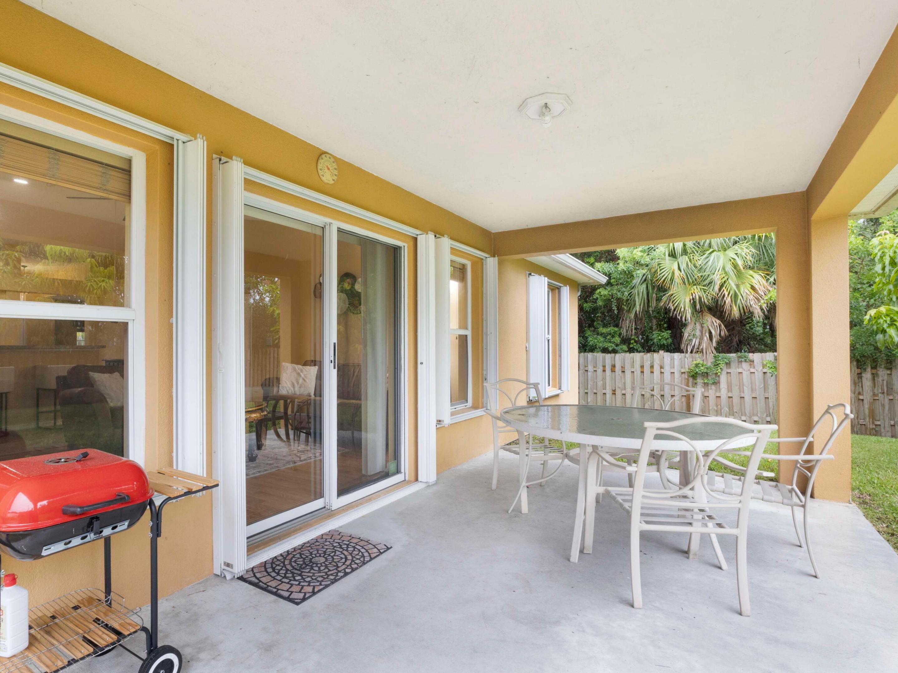 PORT ST LUCIE SECTION 43 - Residential