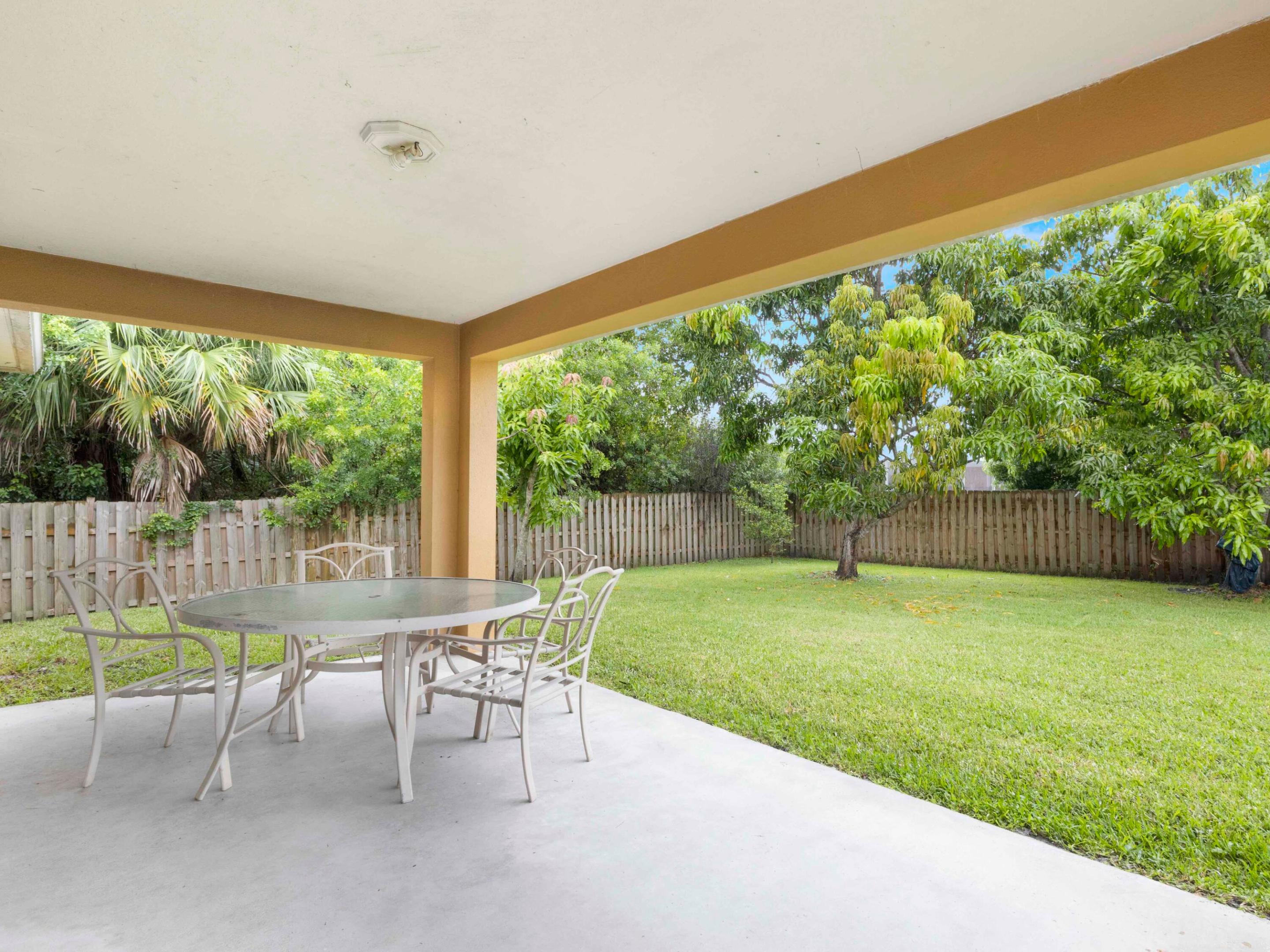 PORT ST LUCIE SECTION 43 - Residential