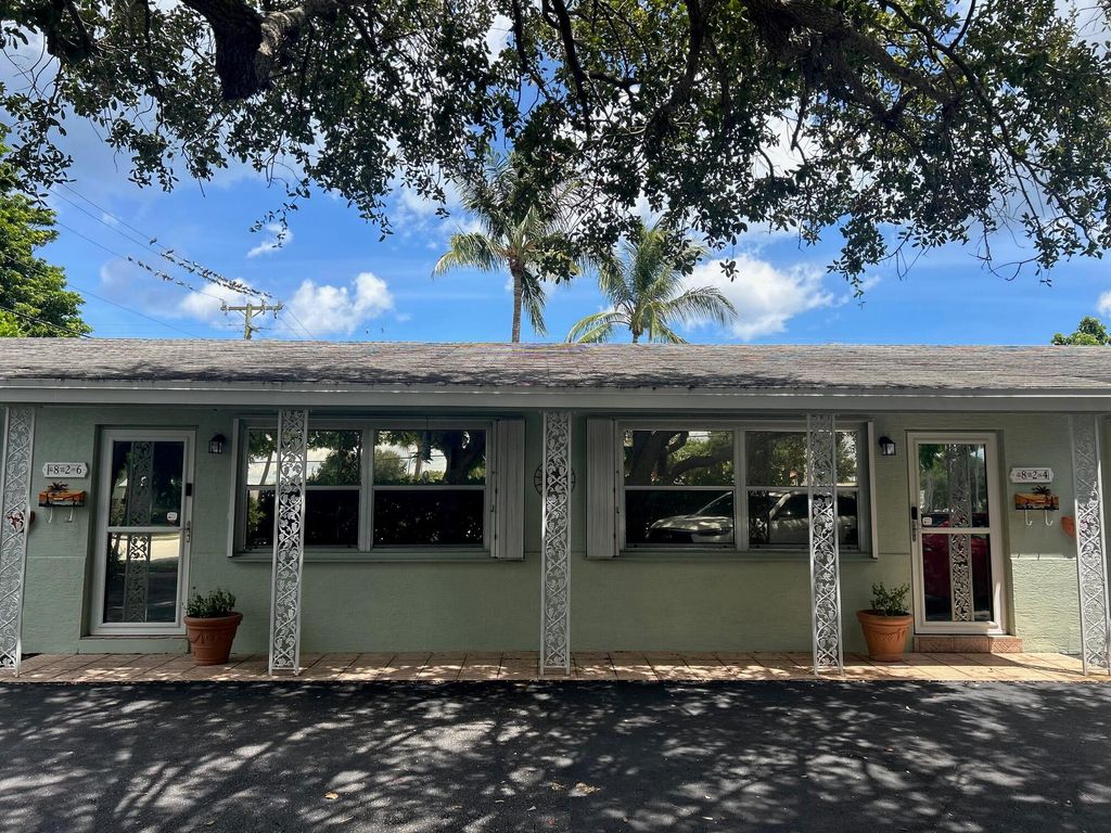 Photo of 824 Prosperity Farms Road, North Palm Beach, FL 33408 (MLS # R11117583)