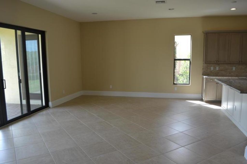 Photo of 174 SE Calmo Circle, Port Saint Lucie, FL 34984 (MLS # R10982814)