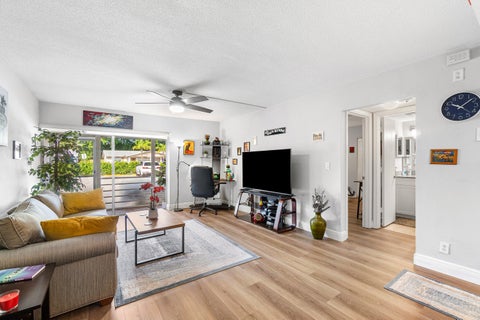 Tiny photo for 1428 SE 4th Avenue, Deerfield Beach, FL 33441 (MLS # B26086153)
