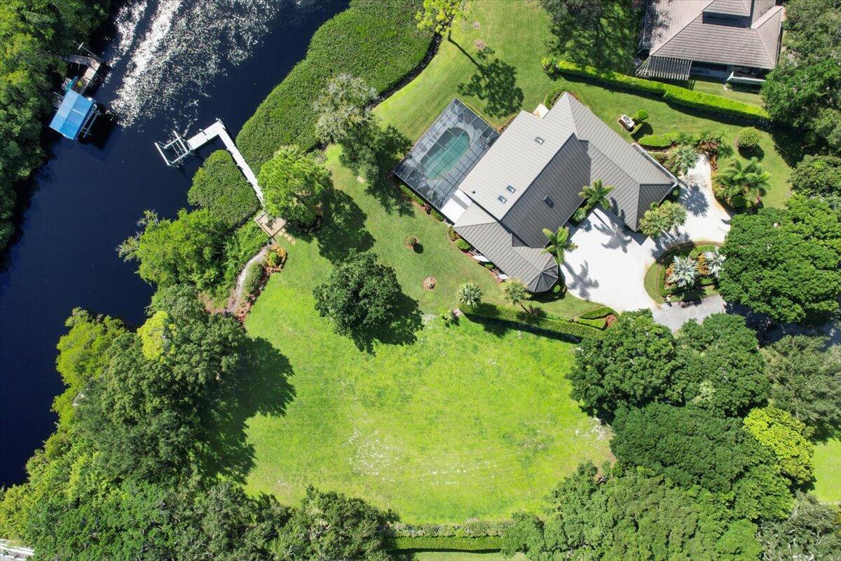 HERITAGE OAKS - Land