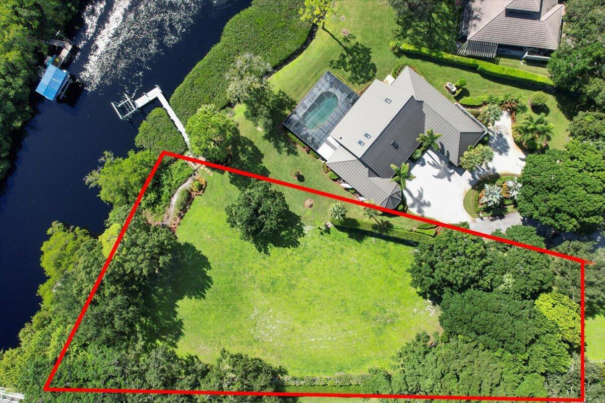 18021 SE Laurel Leaf Lane