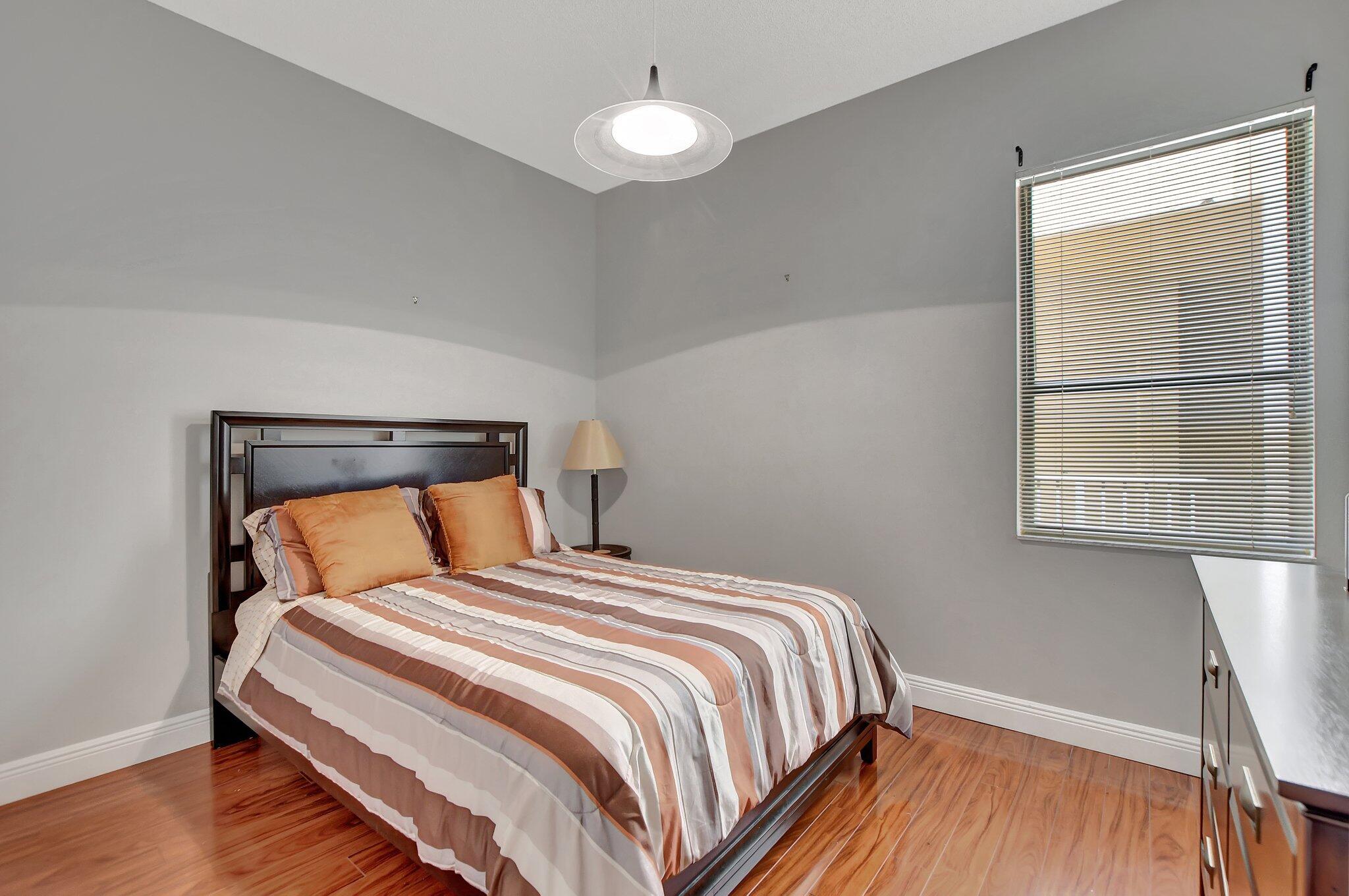 LA PAZ AT BOCA POINTE - Residential Lease