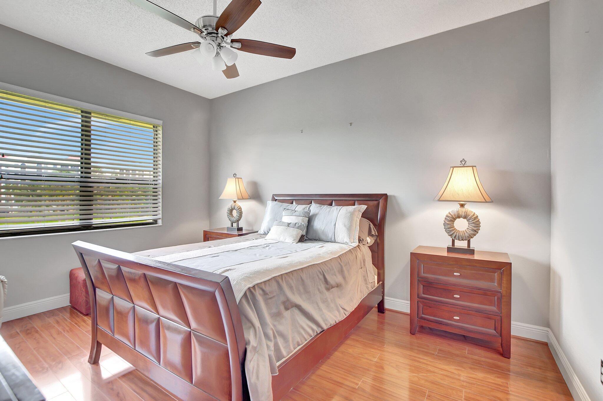 LA PAZ AT BOCA POINTE - Residential Lease