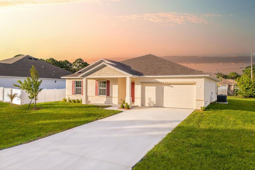 Photo of 1457 SW Malaga Avenue, Port Saint Lucie, FL 34953 (MLS # R10961405)