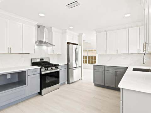 Tiny photo for 3157 NW 120th Way, Sunrise, FL 33323 (MLS # B26046183)
