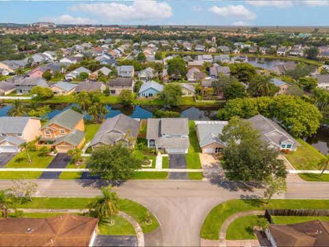 Tiny photo for 3157 NW 120th Way, Sunrise, FL 33323 (MLS # B26046183)