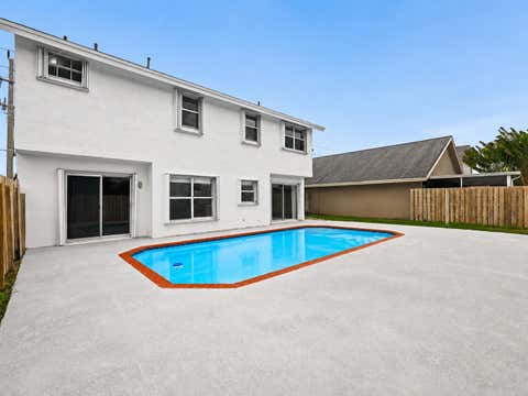 Tiny photo for 3157 NW 120th Way, Sunrise, FL 33323 (MLS # B26046183)