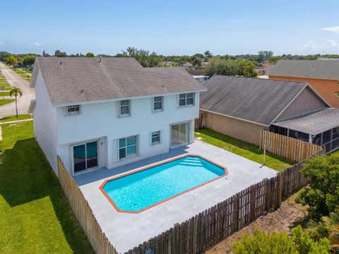 Tiny photo for 3157 NW 120th Way, Sunrise, FL 33323 (MLS # B26046183)