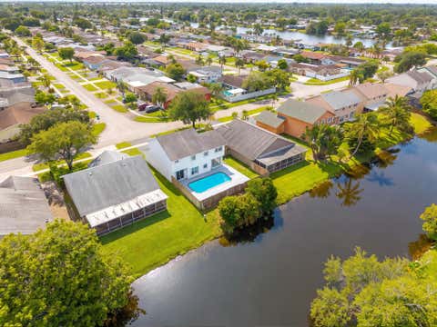 Tiny photo for 3157 NW 120th Way, Sunrise, FL 33323 (MLS # B26046183)
