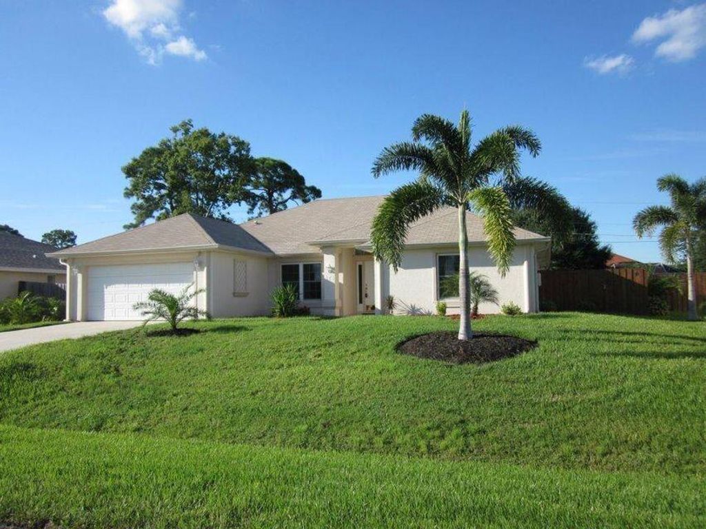 Photo of 373 NE Surfside Avenue, Port Saint Lucie, FL 34983 (MLS # R10734590)