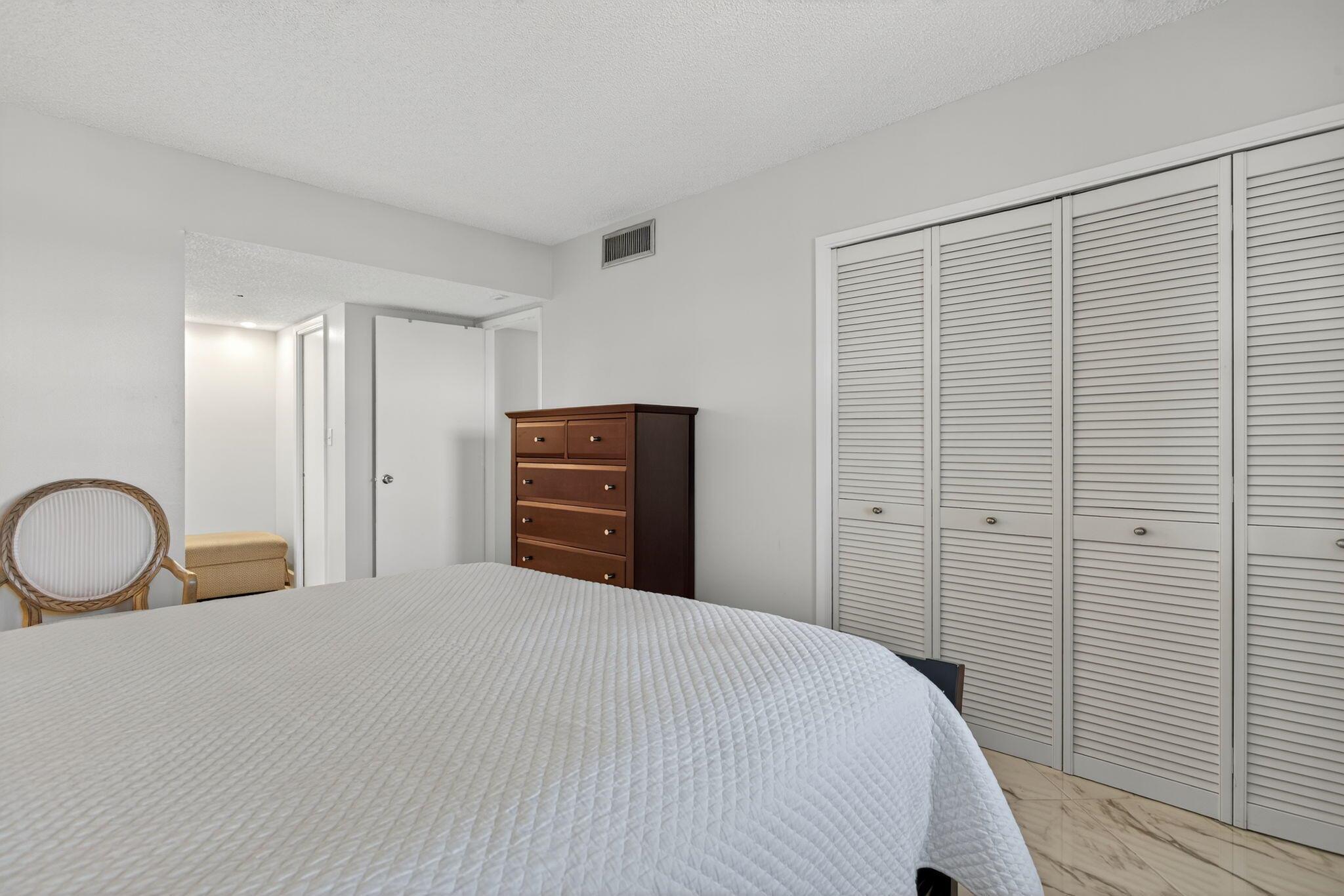 NO 53 PALM-AIRE COUNTRY C - Residential