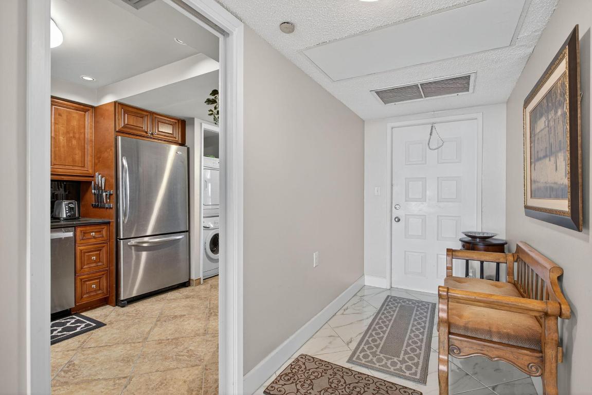 2900 N Course Drive 905