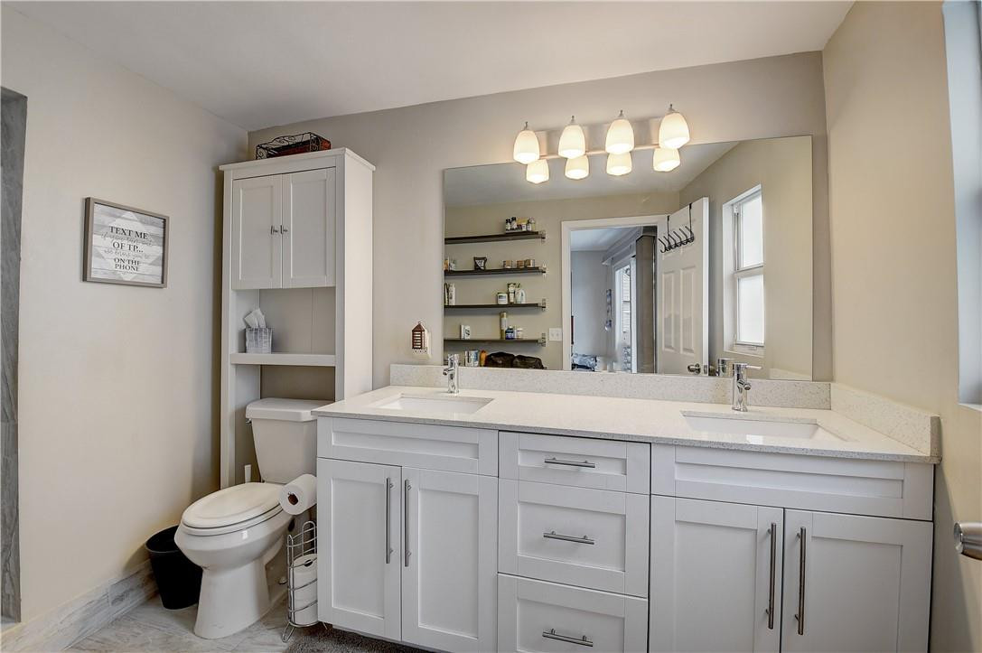 COUNTRY CLUB ACRES 5 - Residential