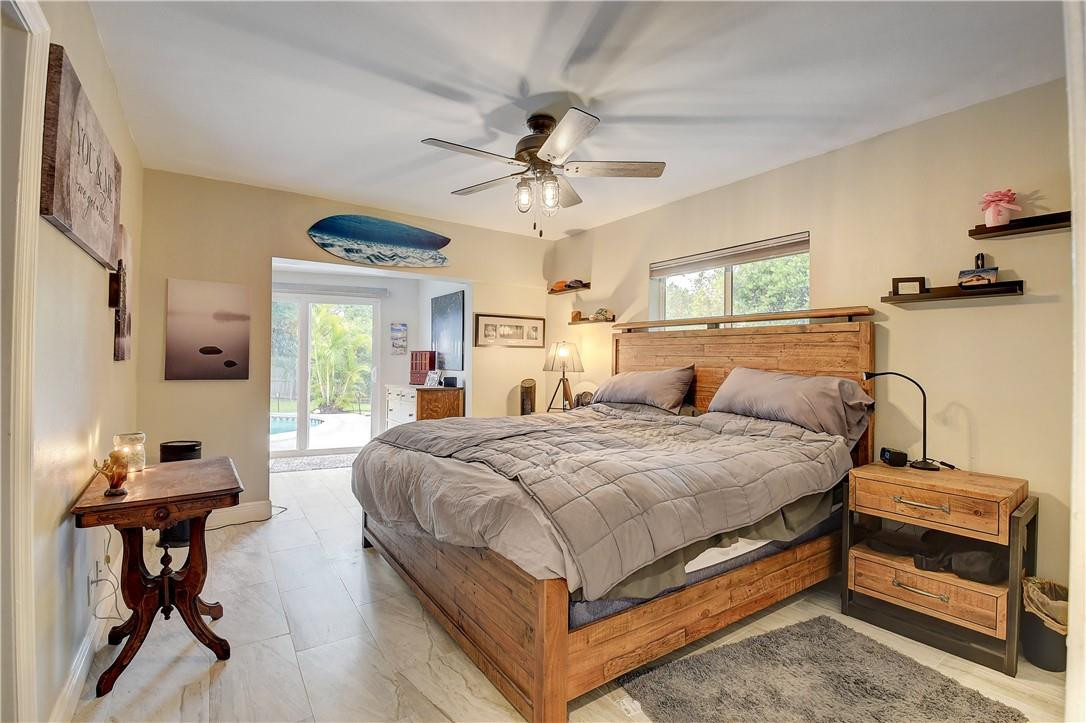 COUNTRY CLUB ACRES 5 - Residential