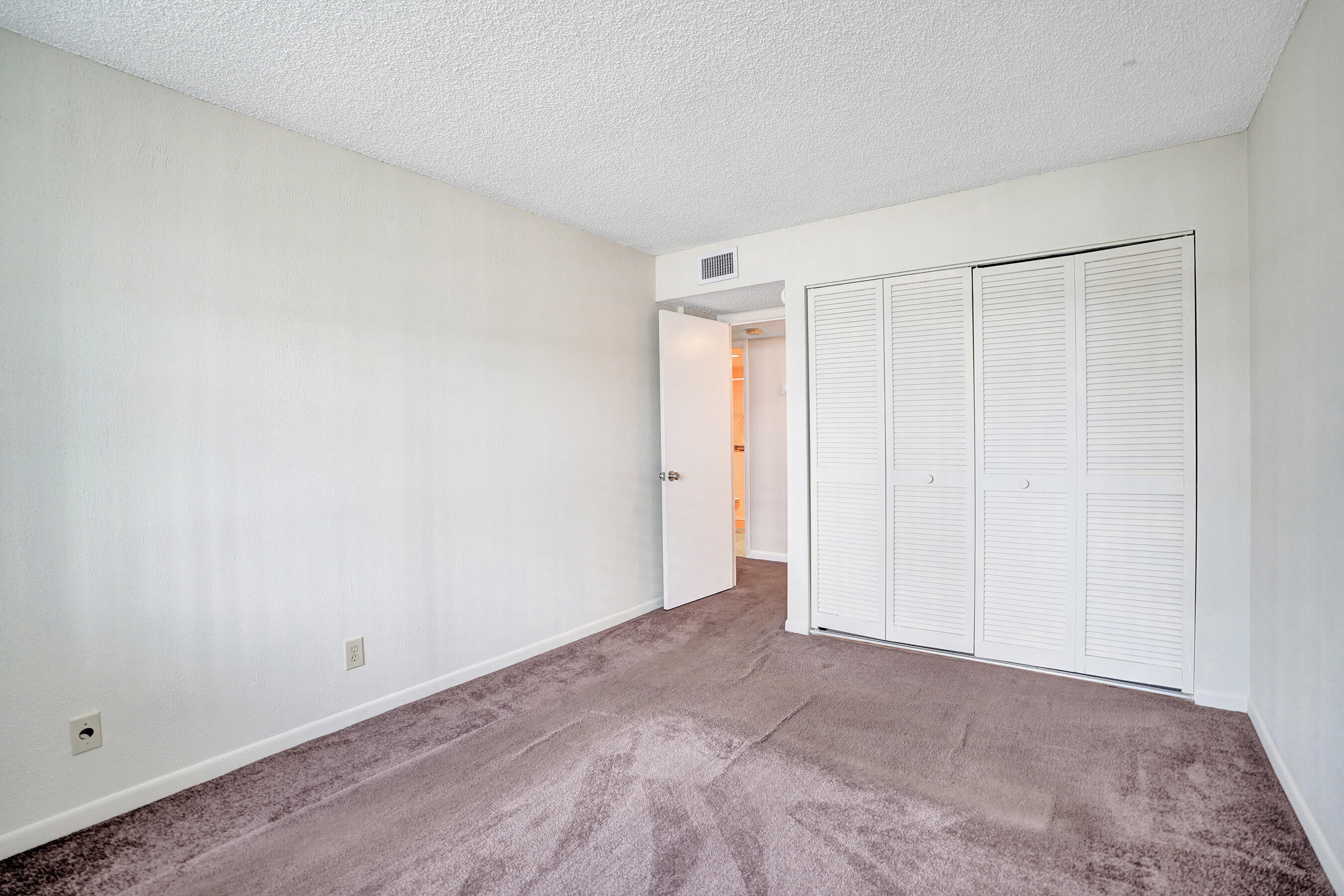 TRADEWINDS OF POMPANO CONDO - Residential