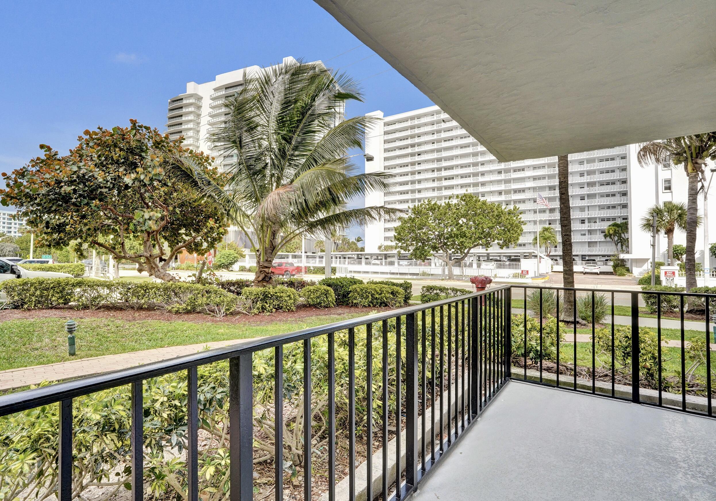 TRADEWINDS OF POMPANO CONDO - Residential