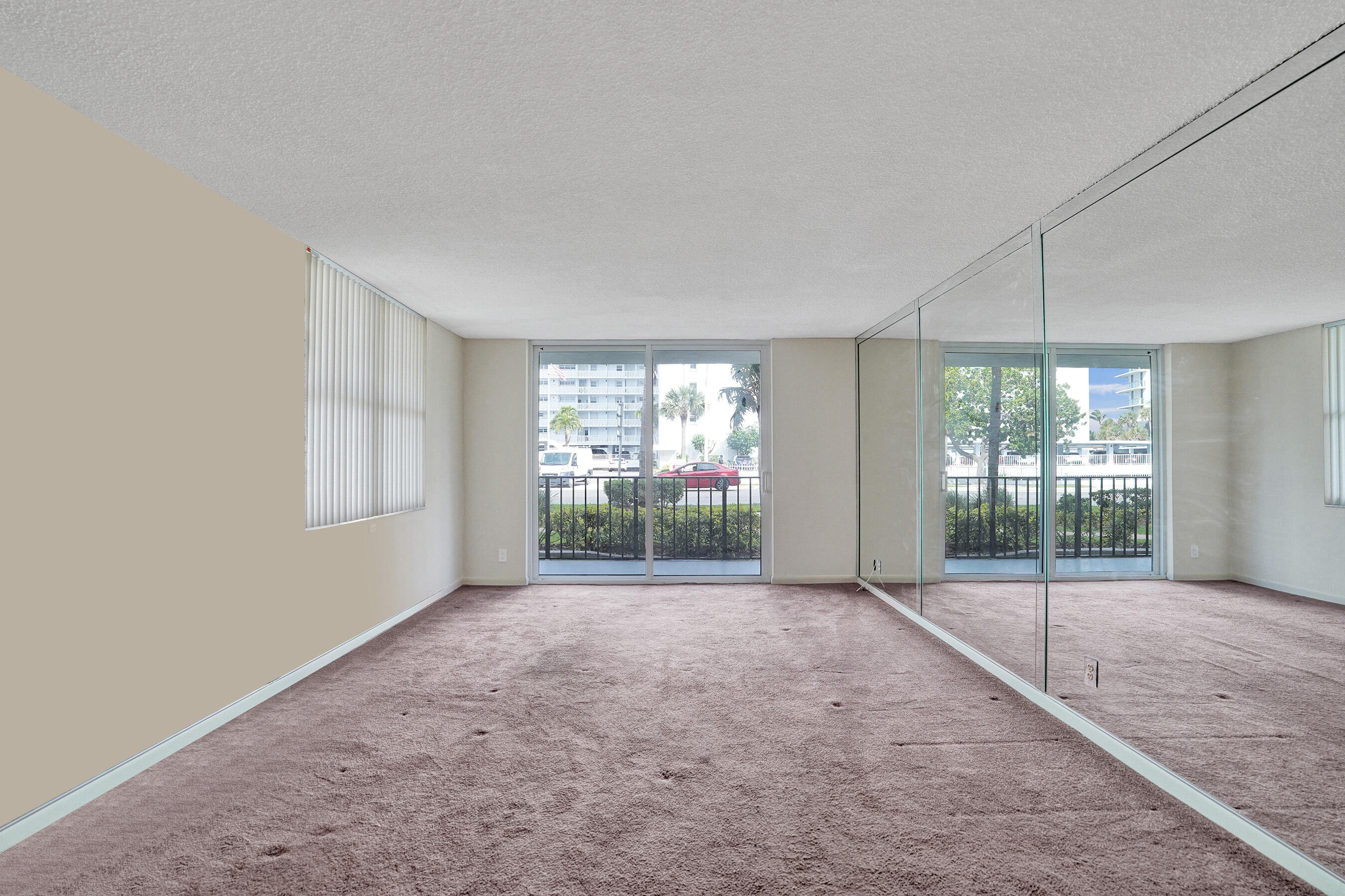 TRADEWINDS OF POMPANO CONDO - Residential