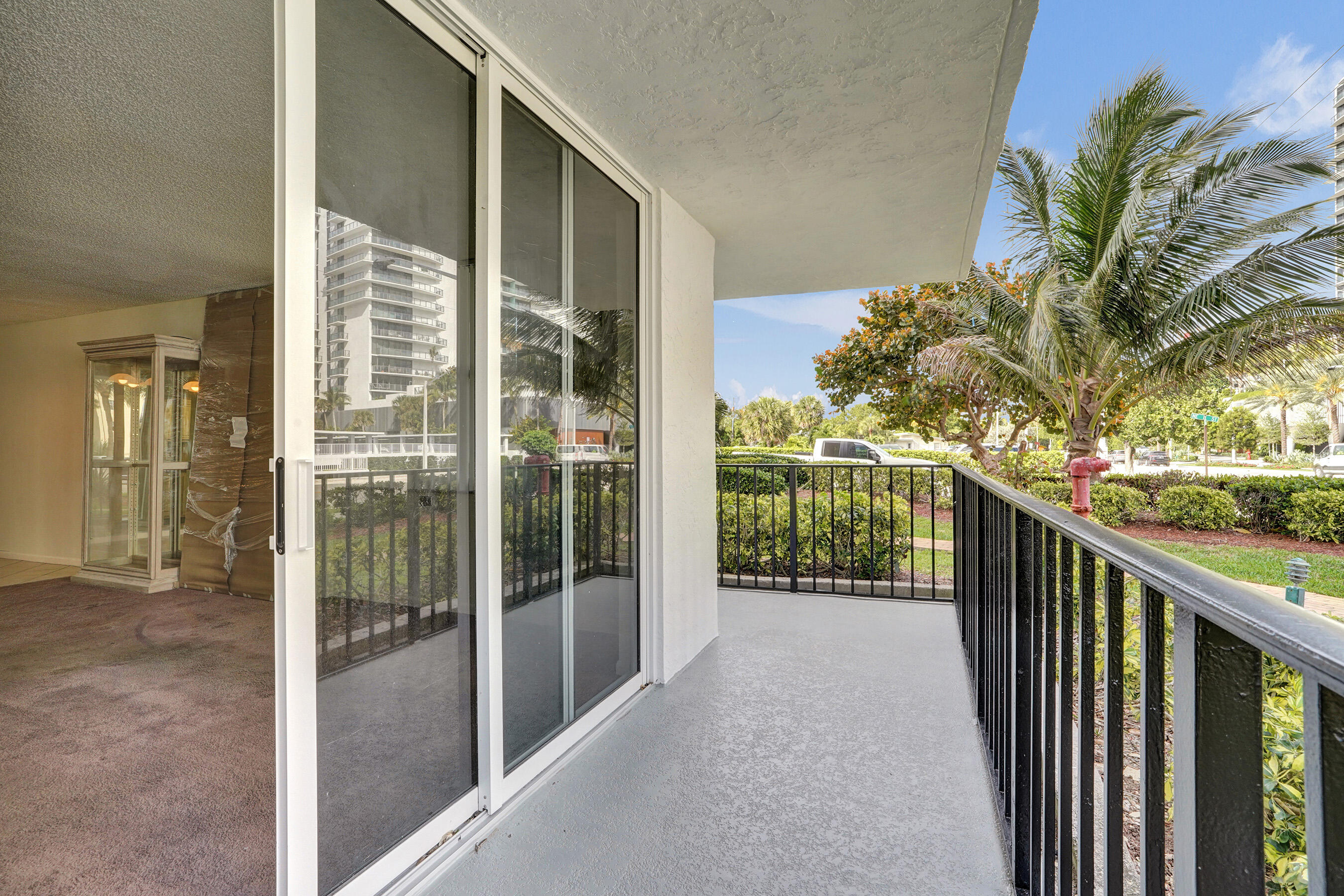 TRADEWINDS OF POMPANO CONDO - Residential