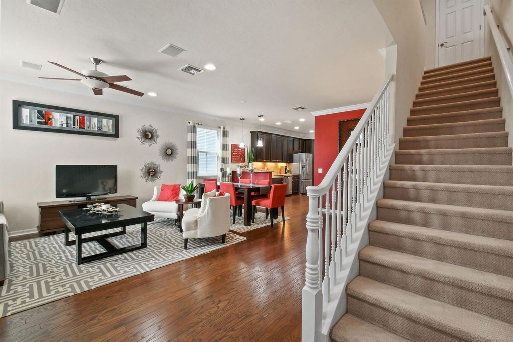 Photo of 1223 N Community Drive, Jupiter, FL 33458 (MLS # R10964561)