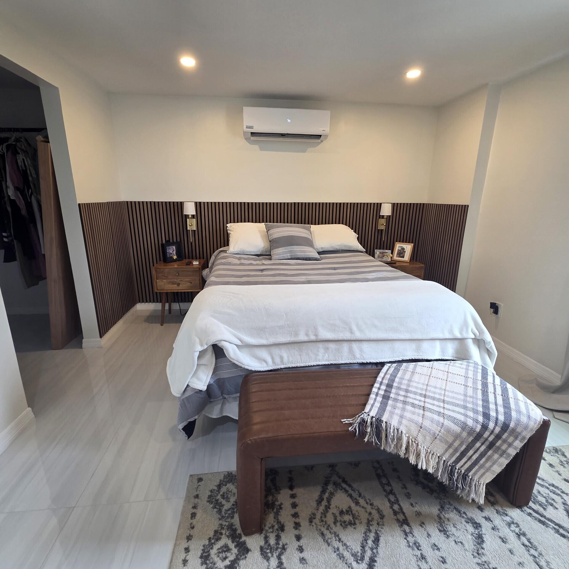 DEERFIELD LAKE - Residential