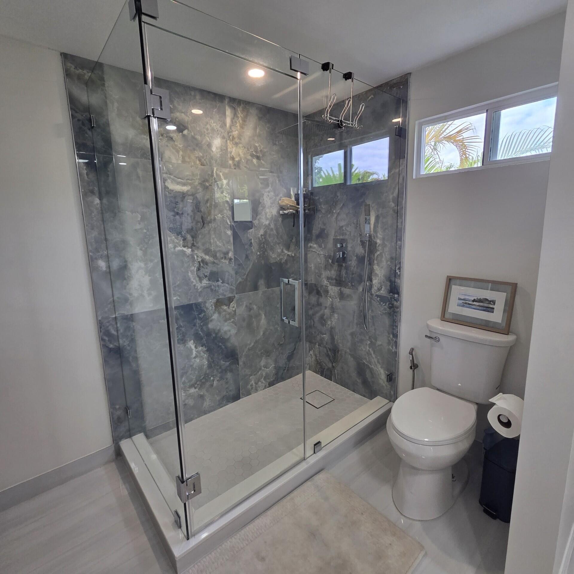 DEERFIELD LAKE - Residential