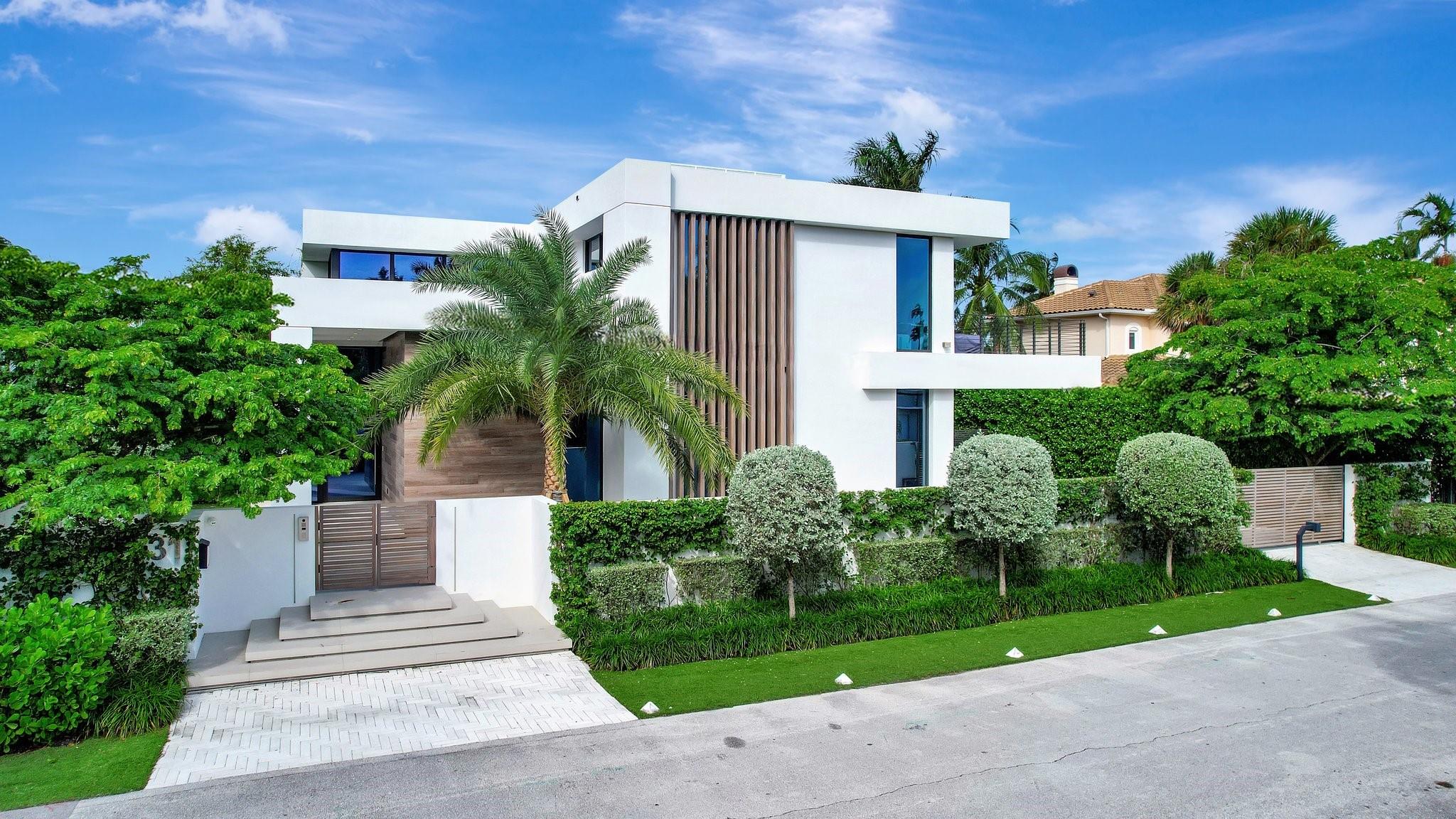 31 Pelican Dr