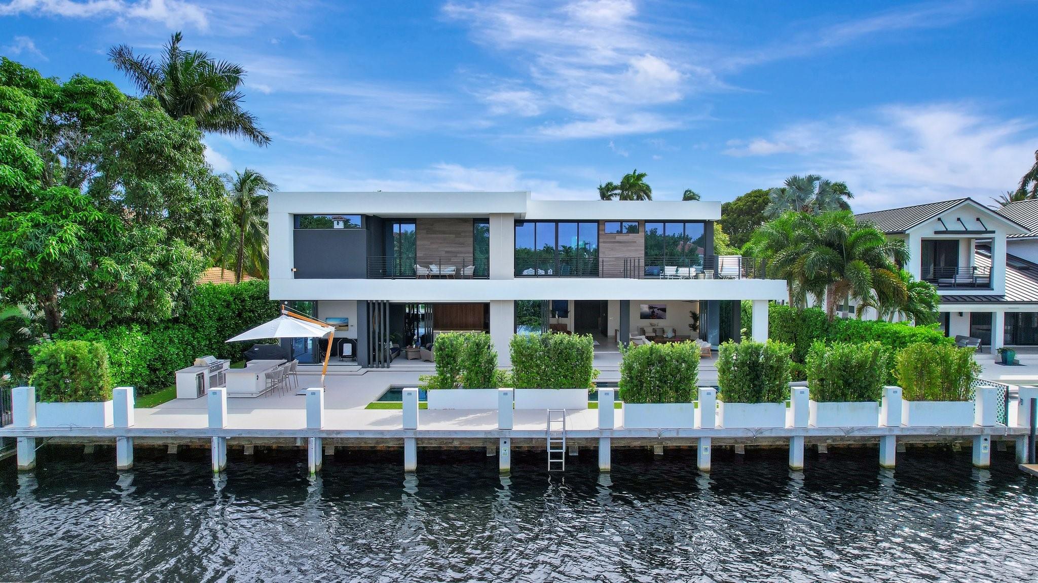 31 Pelican Dr