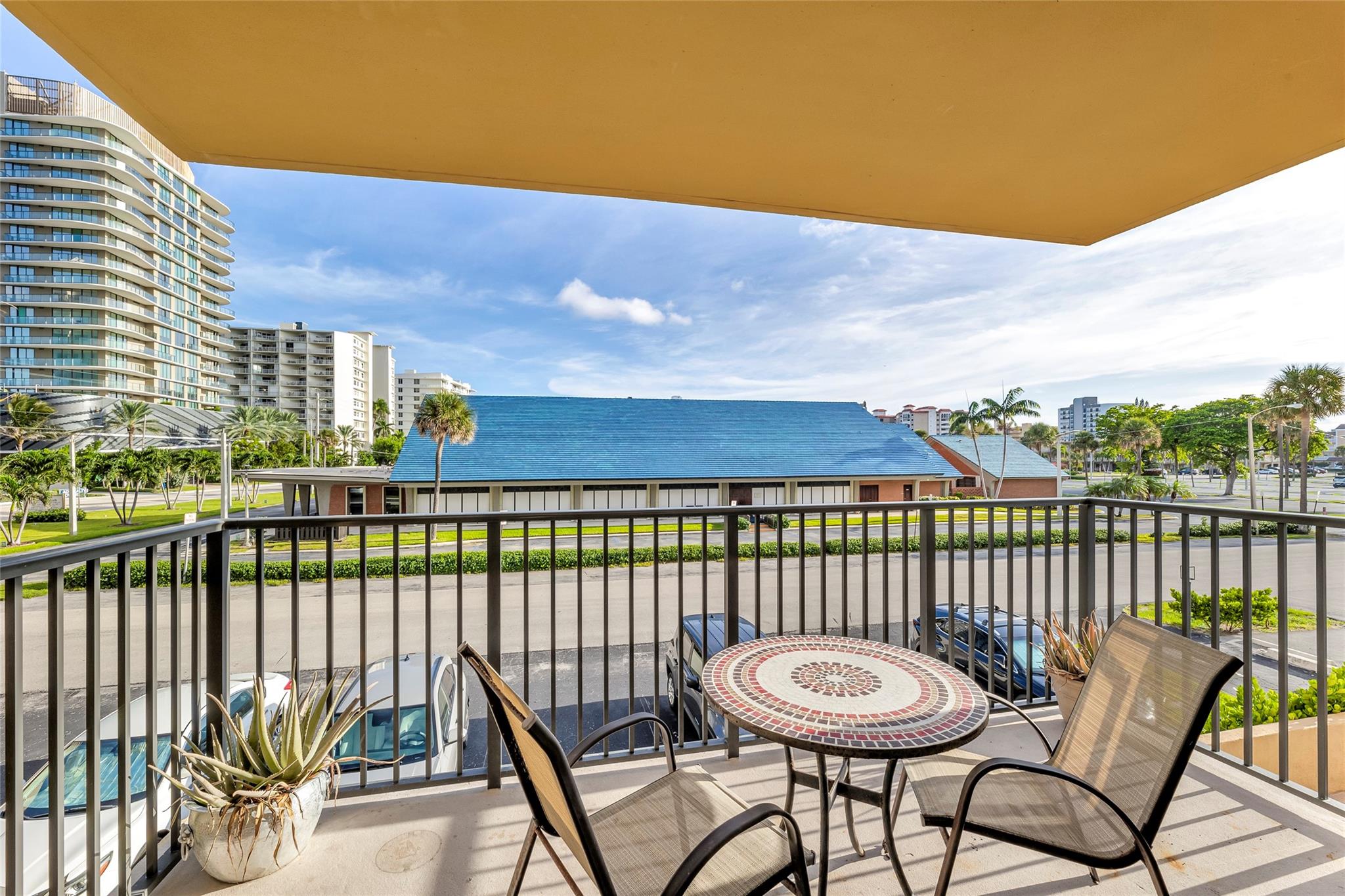 801 N Ocean Blvd 204