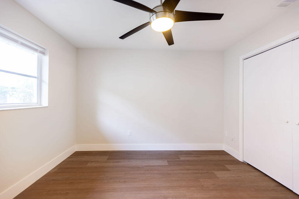 LAKE WORTH TOWN OF - Residential Lease