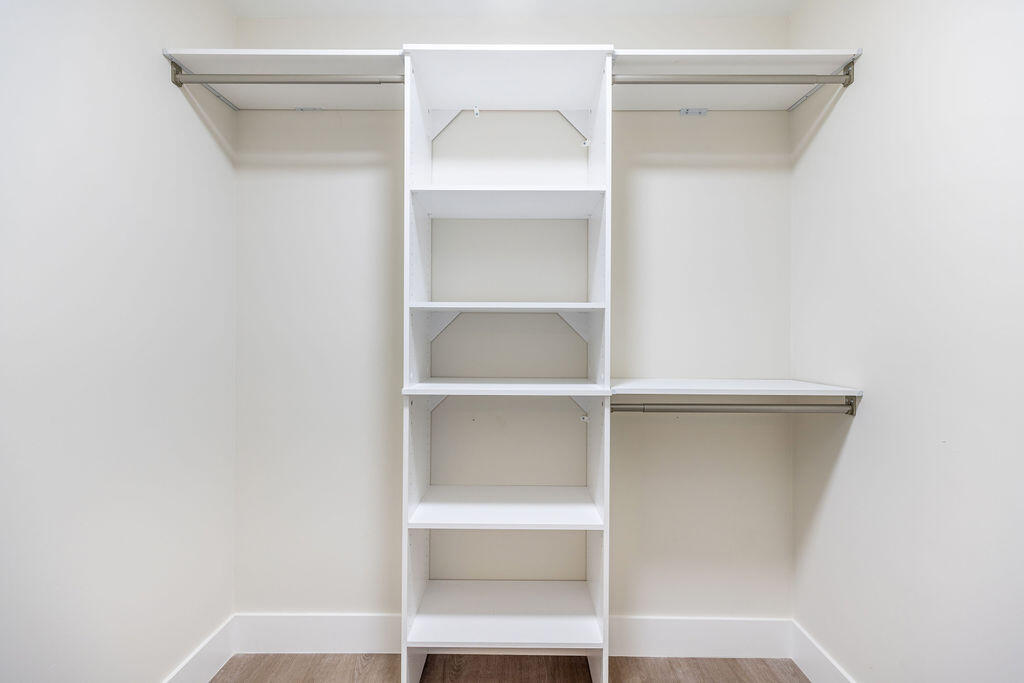 LAKE WORTH TOWN OF - Residential Lease