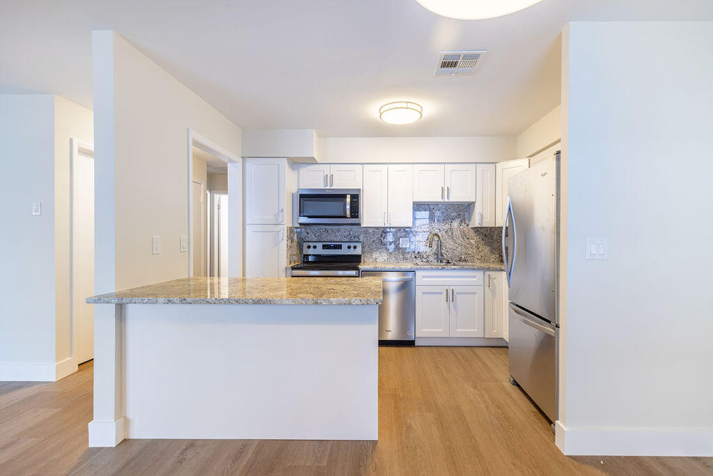 LAKE WORTH TOWN OF - Residential Lease