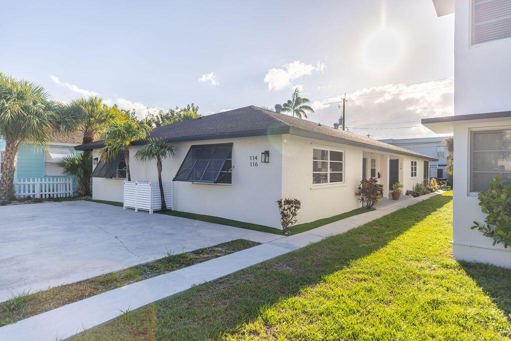 LAKE WORTH TOWN OF - Residential Lease