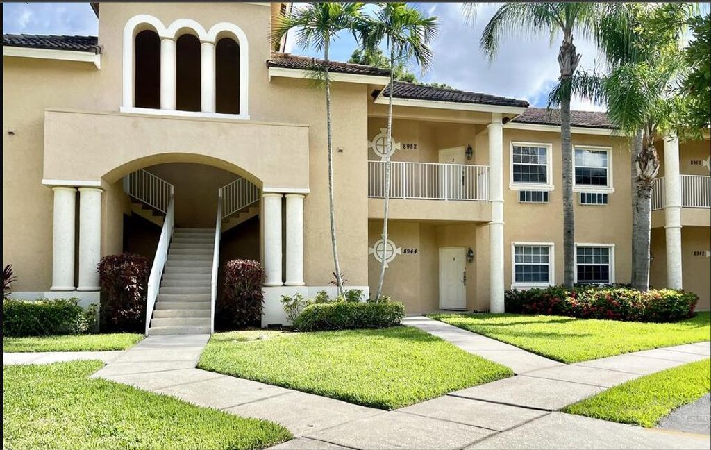 Photo of 8944 Sandshot Court #4912 Side B, Port Saint Lucie, FL 34986 (MLS # R10960299)