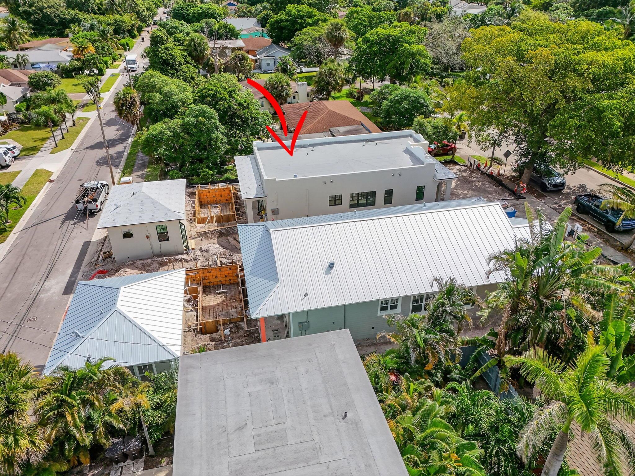 PINEAPPLE PARK - Residential