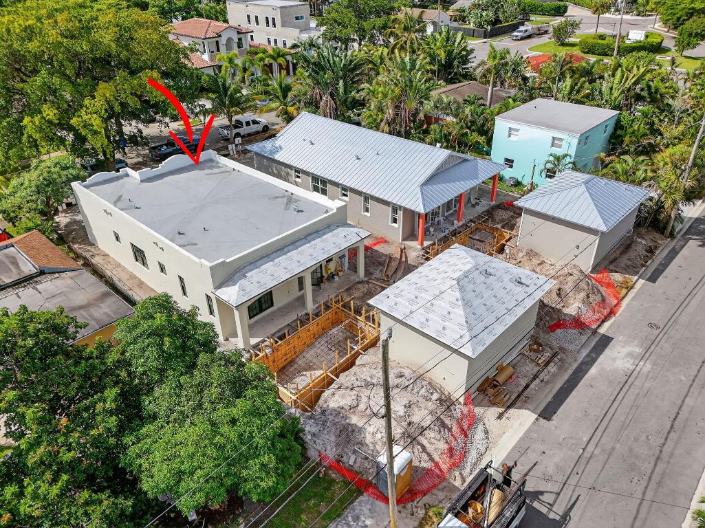 PINEAPPLE PARK - Residential