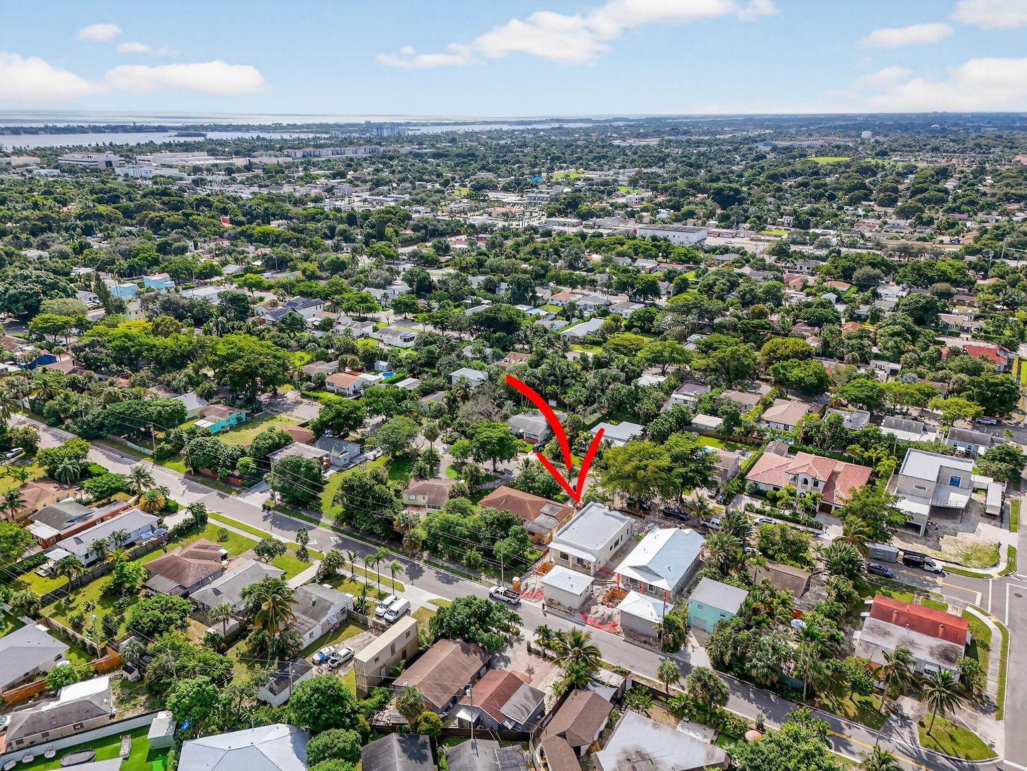 PINEAPPLE PARK - Residential
