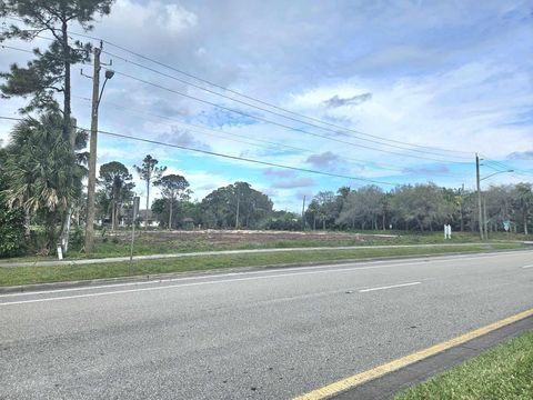 Unimproved Land in Palm Beach Gardens FL 6501 Donald Ross Rd Road 1.jpg