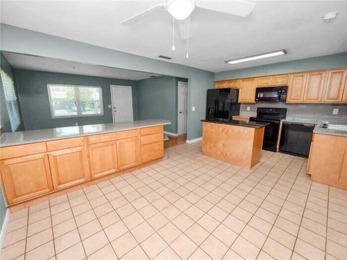 LAKE GIBSON POULTRY FARMS - Residential