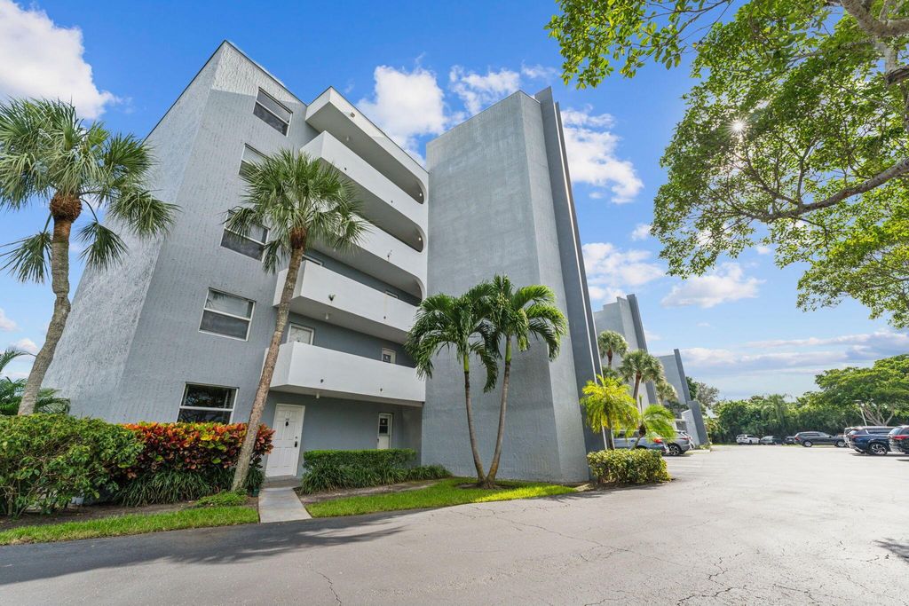 Photo of 250 NW 67th Street #117, Boca Raton, FL 33487 (MLS # R11110339)