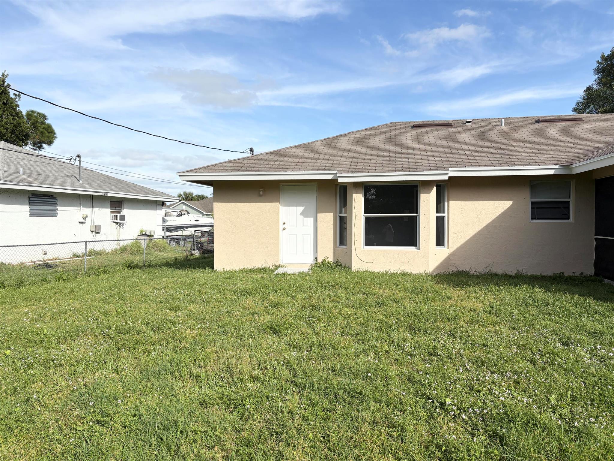 PORT ST LUCIE SECTION 14 - Residential Lease
